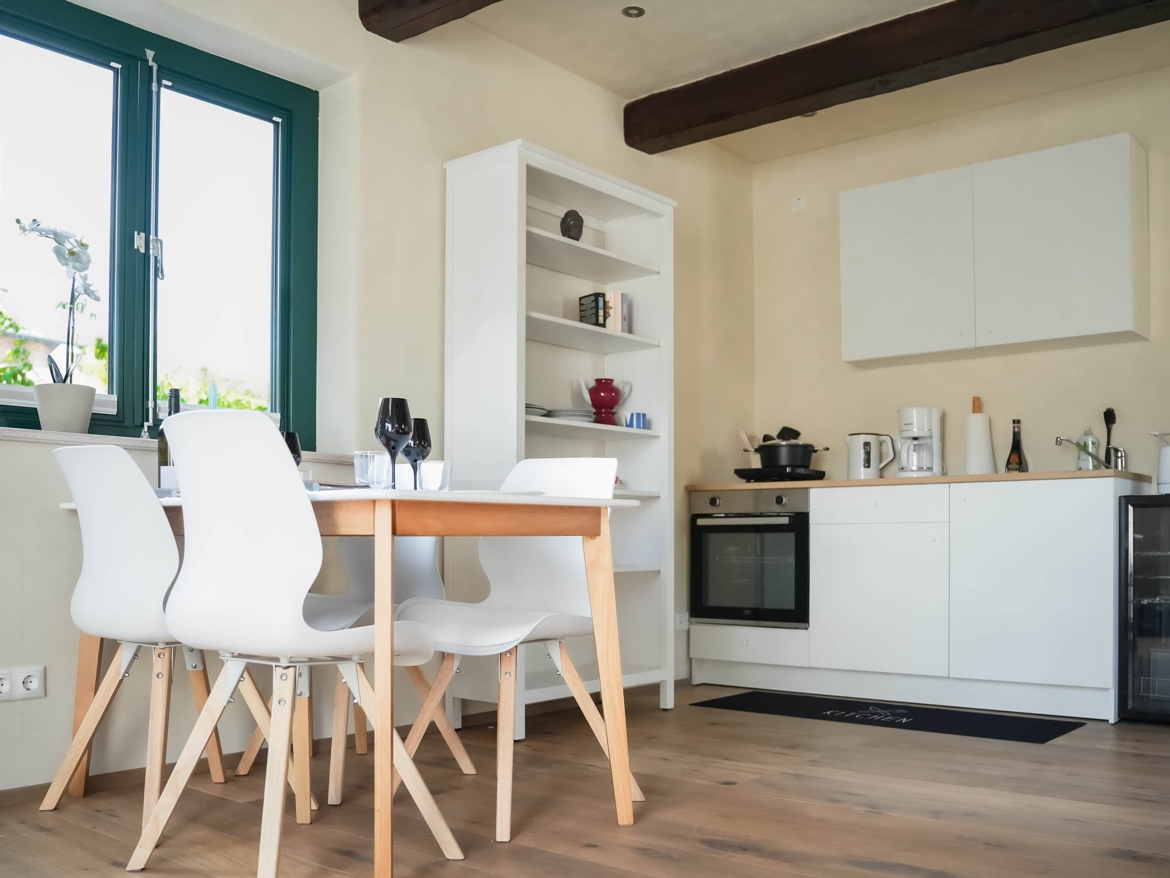 Kühlschrank, Ofen, Herdplatte, Geschirrspüler