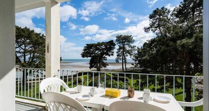 Apartment in Carnac With Sea View Balcony