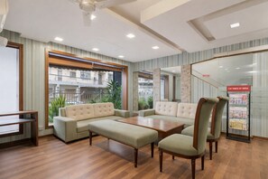 Reception - Hotel Clark Heights (New Delhi)