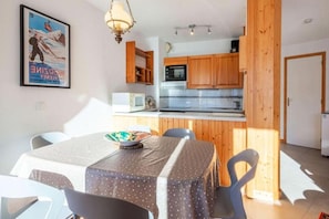 Dining - Residence Le Picaron (MORZINE)