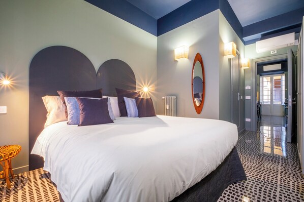 Comfort Townhome | In-room safe, desk, blackout drapes, iron/ironing board - HT Vatican cozy rooms & apartments (Rome)