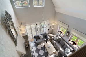 TV, fireplace, DVD player - Apartment 'Friesenhaus Liebesallee No 6' with Lake View, Shared Garden and Wi-Fi (Pellworm)