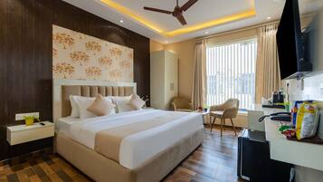 Soundproofing, free WiFi