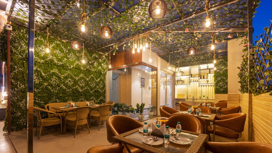 Hotel Ginger Plaza by ASPL