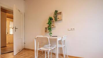 Apartament bàsic | Servei de restauració