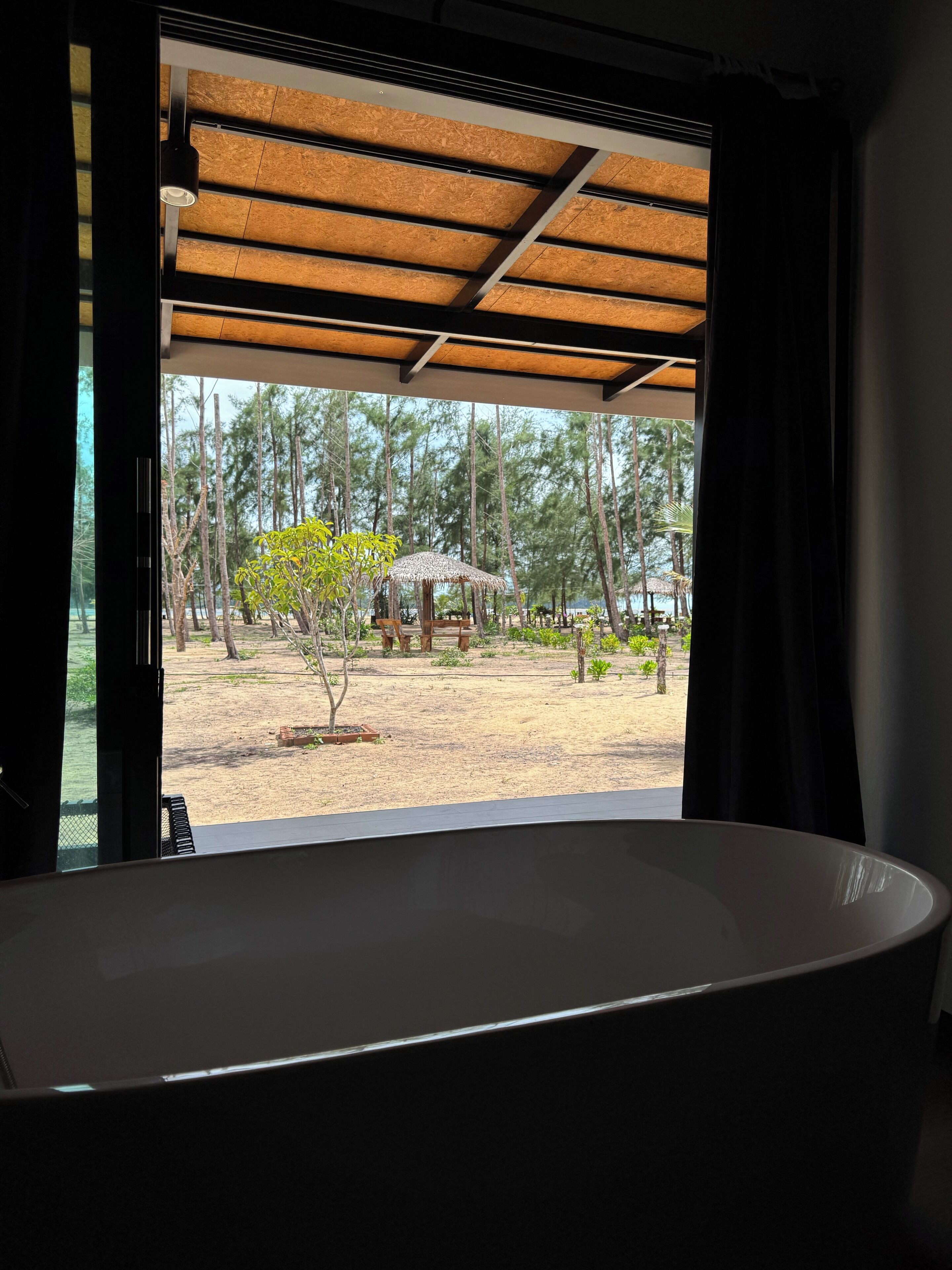 Double Room, Sea View | Bathroom | Hair dryer, slippers, towels, soap