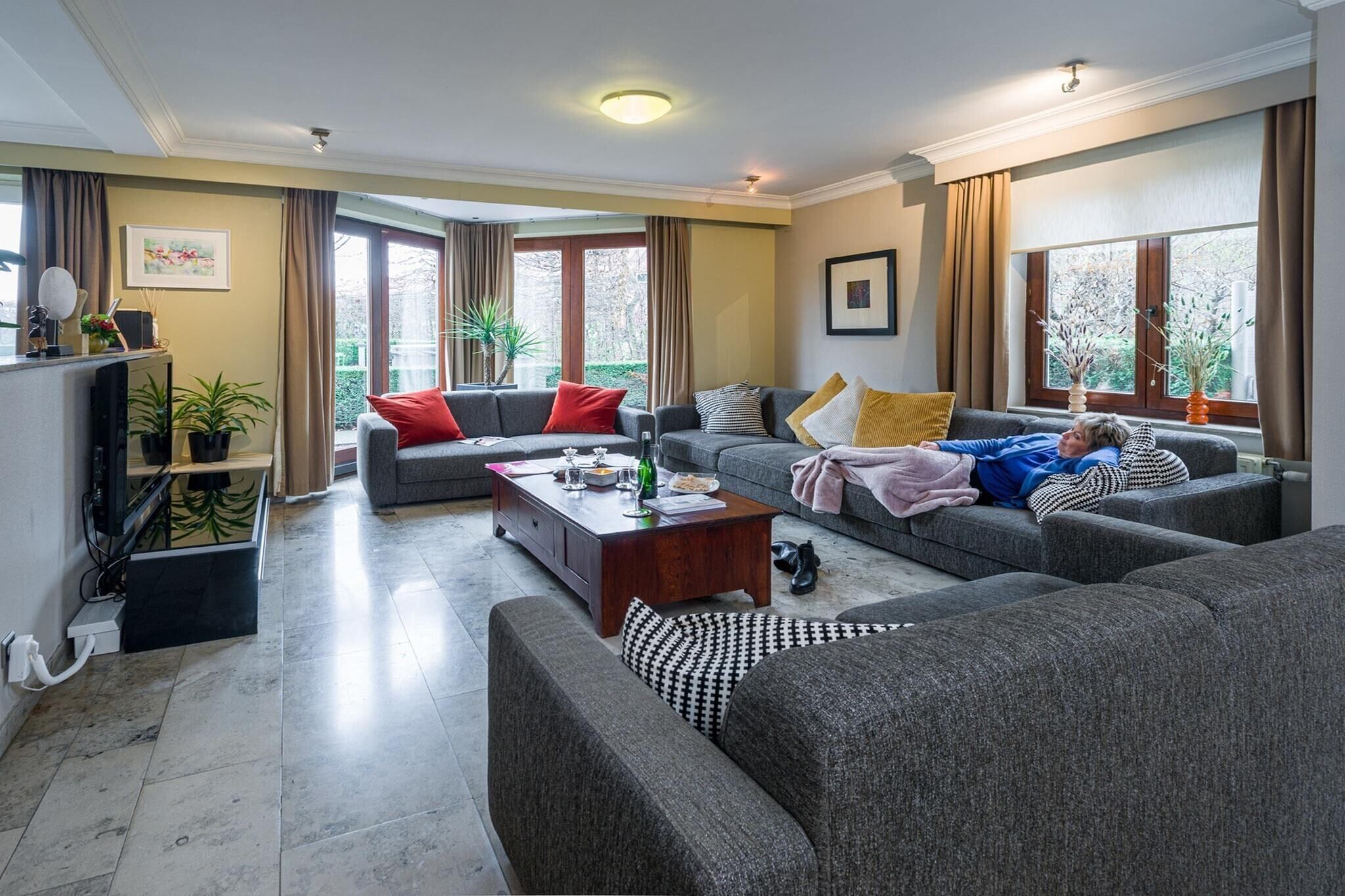 Smart-tv en een kantoor