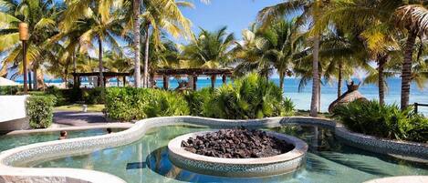 Outdoor pool, a heated pool