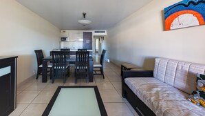 Living area - Carre Marine N°105 - 3P6 (Mandelieu-la-Napoule)