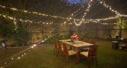 Pleasant 3-bedroom villa with excquisite outdoor dinning at Baraka home Sharjah
