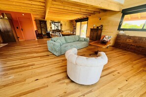 Smart TV - Spacious house for 4 people (Gouville sur mer)