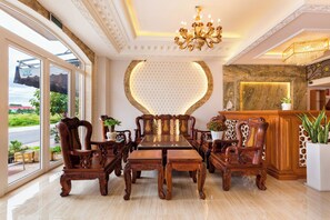 Lobby - Golden Central Hotel Trang Bang (Trang Bang)