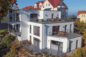 Exterior - Great view of the Nordperd - Villa Bergfrieden Terrassenhaus FeWo 04 - Villa (Göhren)