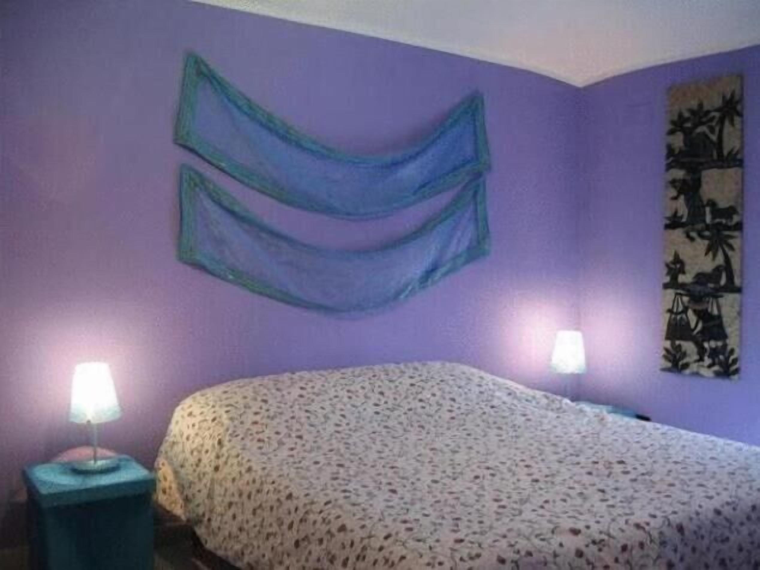 Kahden hengen huone, 1 parisänky, tupakointi kielletty, näköala pihalle | Pimennysverhot, ilmainen Wi-Fi