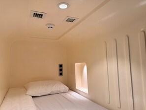 Standard Shared Dormitory, City View | Free WiFi - Factor Inn - Old Quarter Centre (Hoan Kiem Ward)