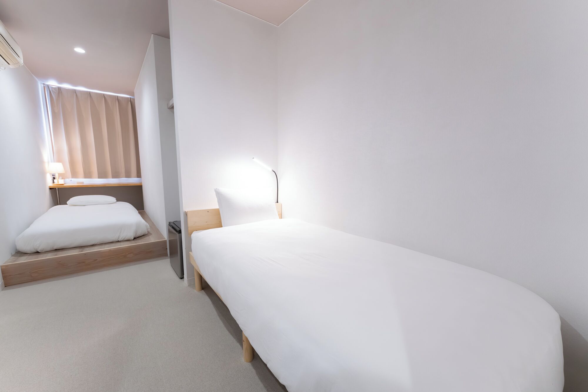 基础双床房 | 免费 WiFi、床单