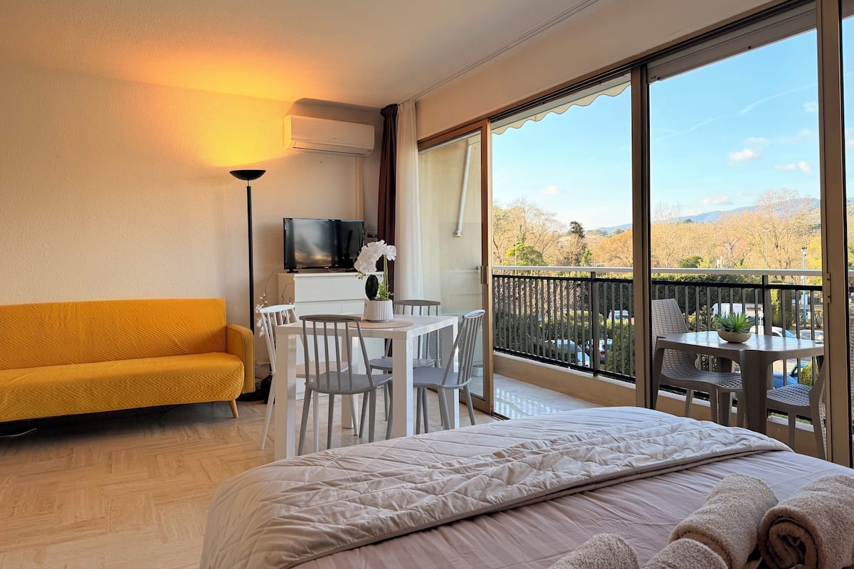 Studio 103 Économique vue montagne