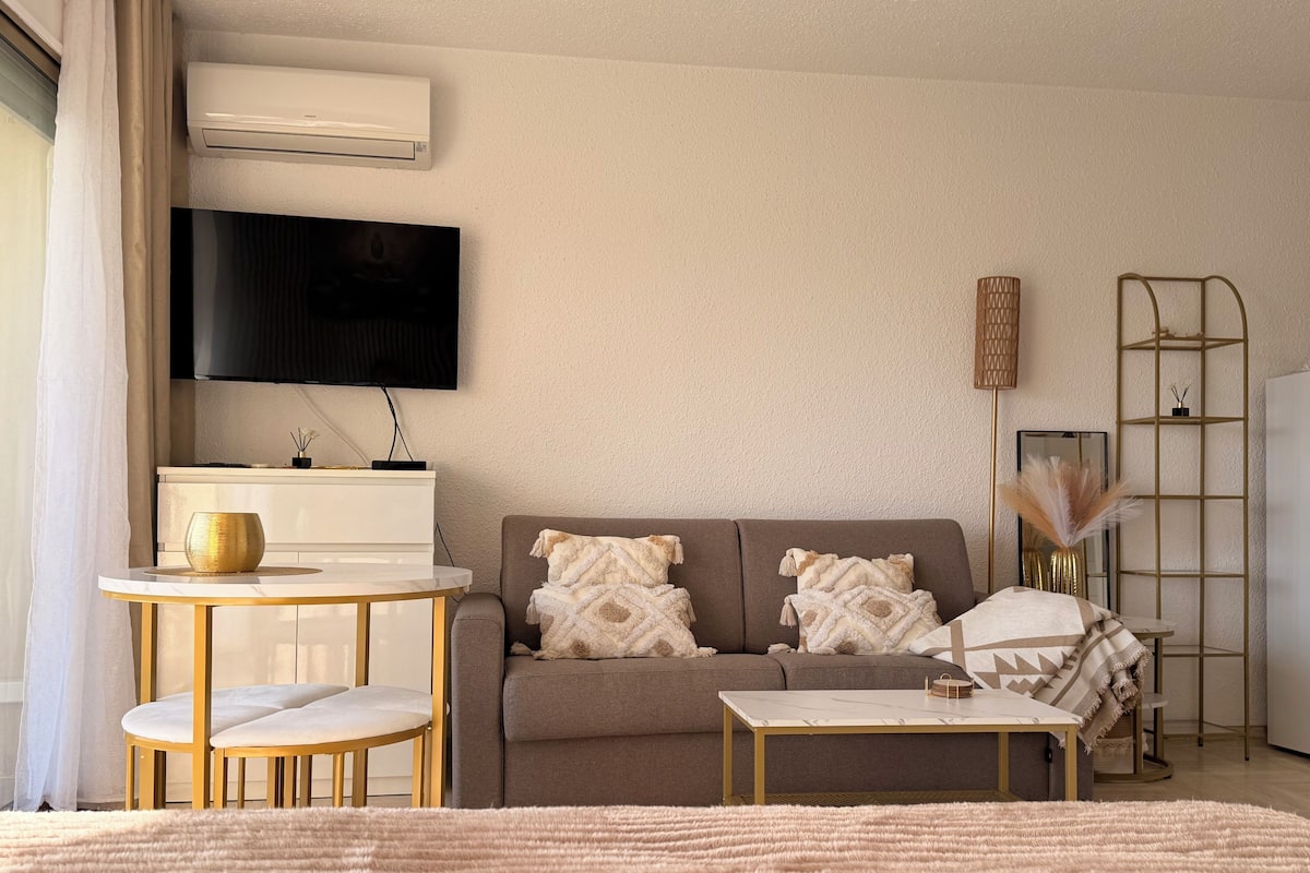 Studio 108 Familial vue marina