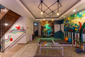 Bed in 6 Bed Mixed Dorm with Balcony