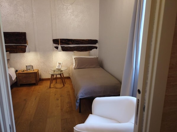 Premium Triple Room, Garden View