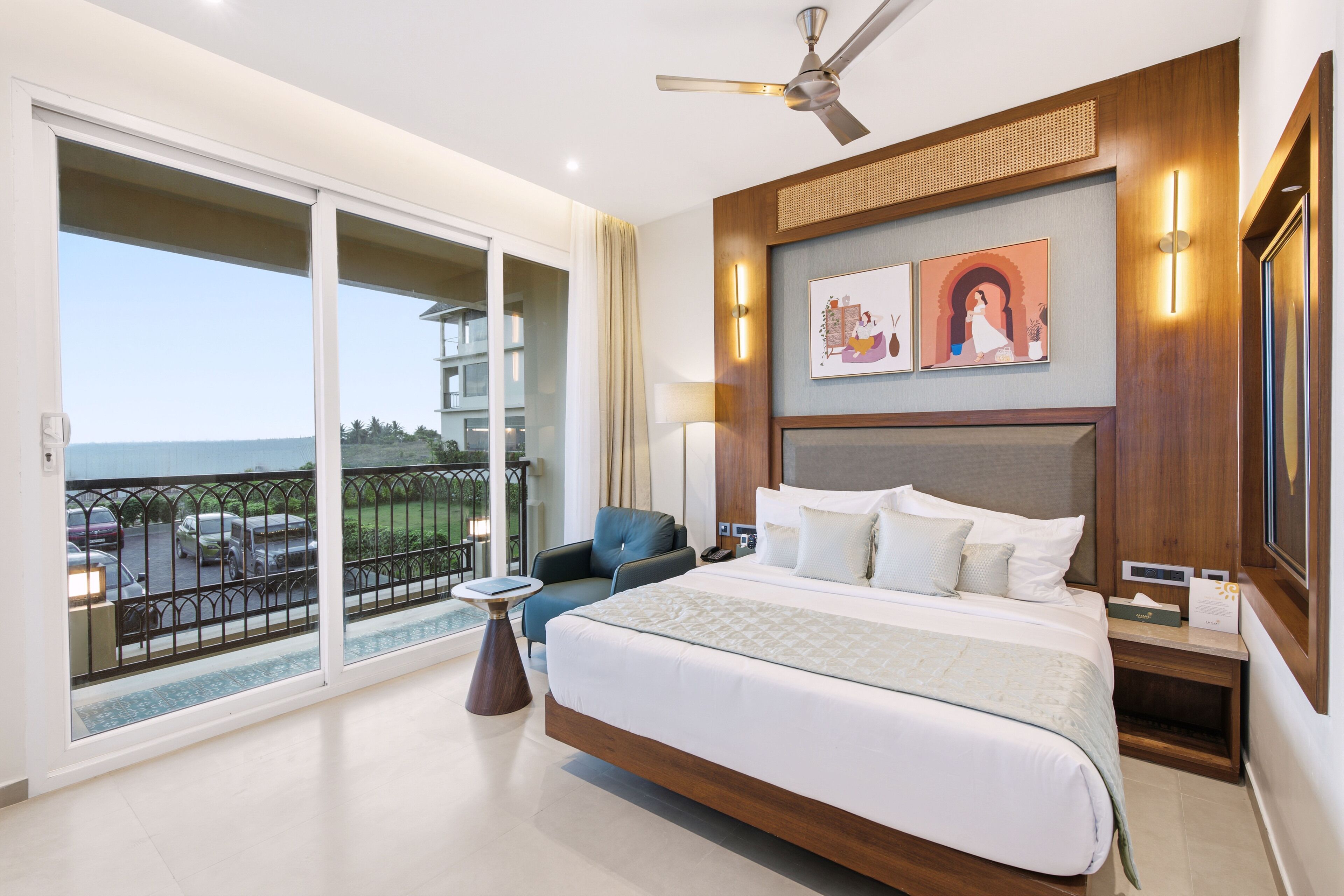 Premium Double Room, 1 King Bed, Ocean View, Annex Building | Egyptian cotton sheets, premium bedding, down comforters