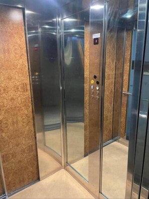 Interior - To be completed (Catania)
