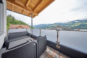 Comfort-Apartment, 2 Schlafzimmer, Bergblick | Balkon