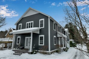 Exterior - Monthly / Seasonal Spacious Chalet in EVL Village (Ellicottville)
