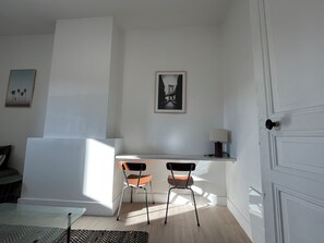 Interior - Chez MARIE - Central and Comfort (Valence)