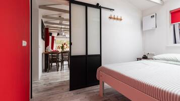 Bügeleisen/Bügelbrett, WLAN, Bettwäsche