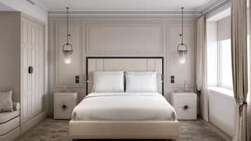 Camera Superior con letto matrimoniale o 2 letti singoli, vista montagna | Una cassaforte in camera, tende oscuranti, insonorizzazione