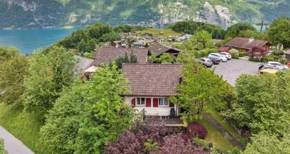 Cozy chalet in Oberterzen - close to the ski lift & dream view