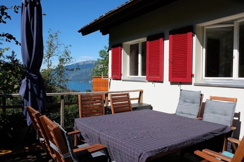 Cozy chalet in Oberterzen - close to the ski lift & dream view