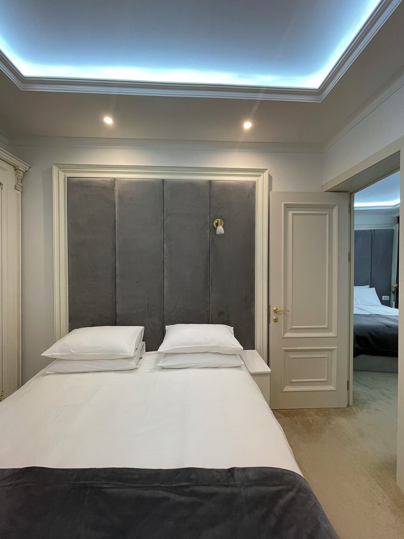 Familien-Vierbettzimmer, Blick auf den Innenhof | Hochwertige Bettwaren, Select-Comfort-Betten, Minibar, Zimmersafe