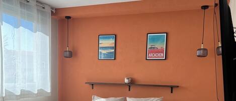 1 bedroom, free WiFi, bed sheets