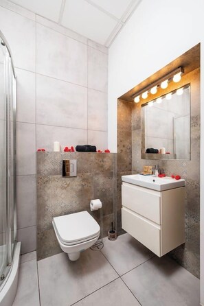 Hair dryer, towels - Łódź Legionów Apartment M1 - Parking, Top Location (Łódź)
