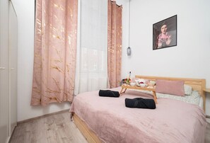 Room - Łódź Legionów Apartment M1 - Parking, Top Location (Łódź)