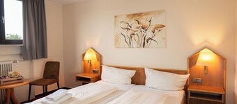 알렘브라 - 호텔 추어 모젤브뤼케  