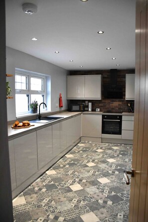 Interior - Apple Tree Cottage Durham (Durham)