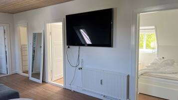 Leilighet, 3 soverom, røyk, hageutsikt | Romfasilitet