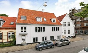 Appartement, 3 chambres, fumeur, vue jardin | Façade de l’hébergement