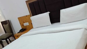 Unclassified image, 2 of 11, button - Hotel TJS Grand (New Delhi)