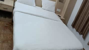 Deluxe Double Room | Free WiFi