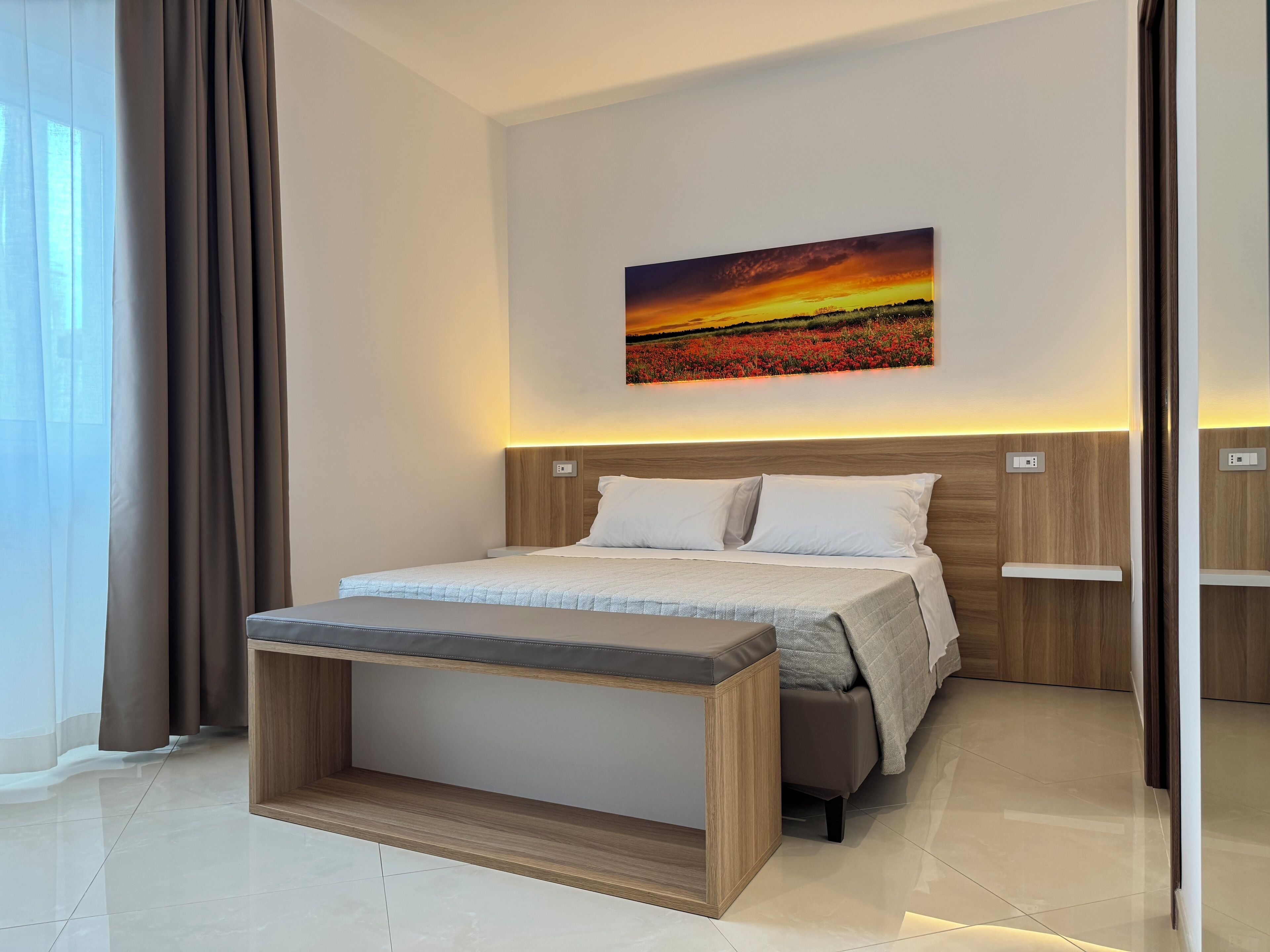 1 chambre, coffres-forts dans les chambres, bureau, Wi-Fi gratuit