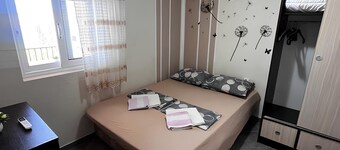 Cozy 2-bedroom apartment in perfect Sutomore with AC