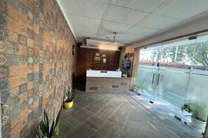 Lobby - Premium Nest (Gurugram)