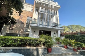 Exterior - Premium Nest (Gurugram)