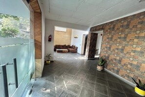 Lobby - Premium Nest (Gurugram)