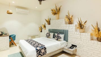 Premium-Zimmer | Minibar, Schreibtisch, Bügeleisen/Bügelbrett, kostenloses WLAN