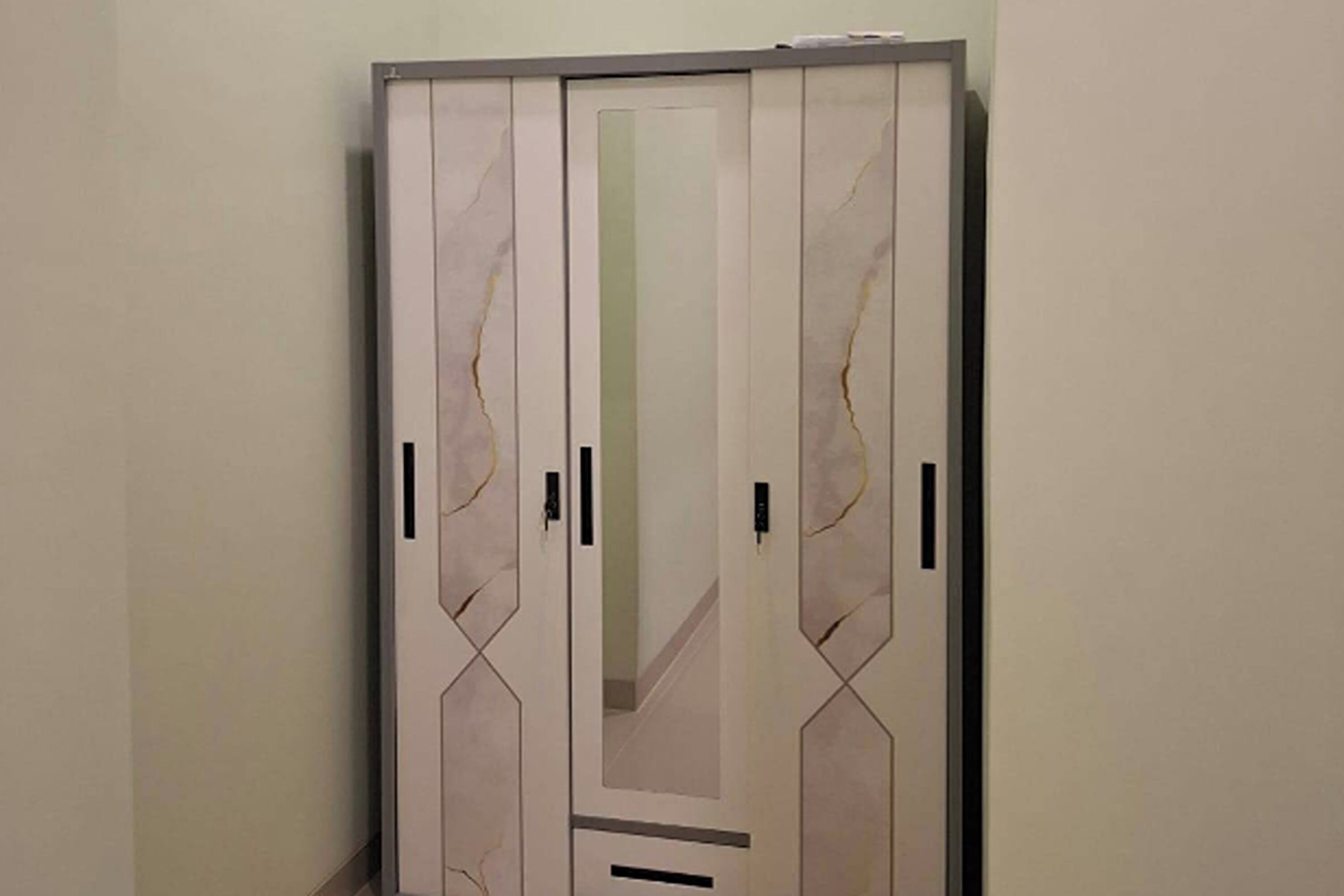 Rom – standard | Skrivebord, strykejern/-brett og wi-fi (inkludert)